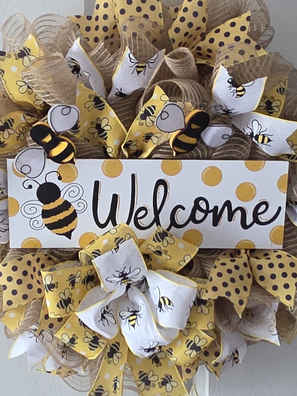 Welcome Bee Burlap Wreath - Yellow Bee Home Party Decor